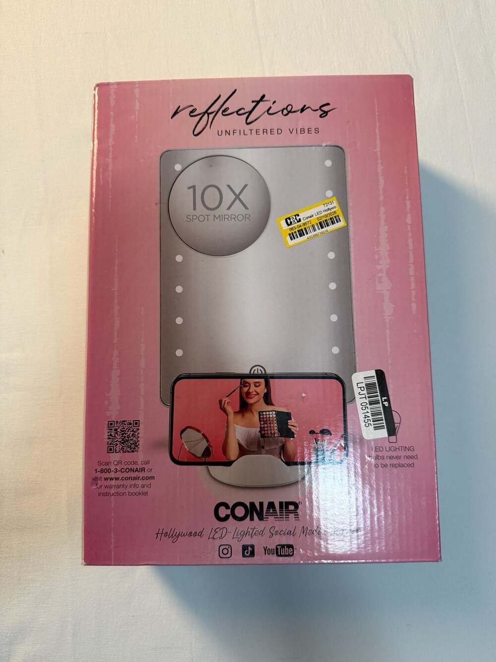 Conair Reflections Unfiltered Vibes Hollywood LED-Lighted Social Media Mirror